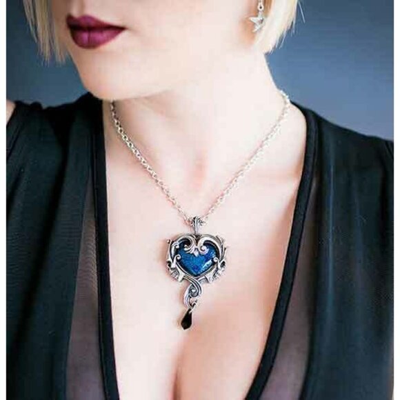 Affaire du Coeur Pendant Blue Heart Baroque Skulls Necklace NWT - Picture 4 of 4